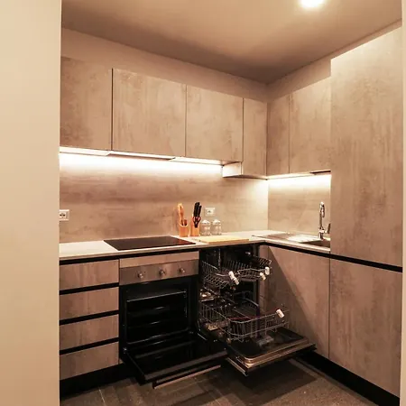 Hosting Studio - 1 * Sondrio